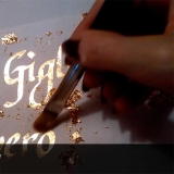 Deianira, calligrafia, cancelleresca-giglio-foglia-oro